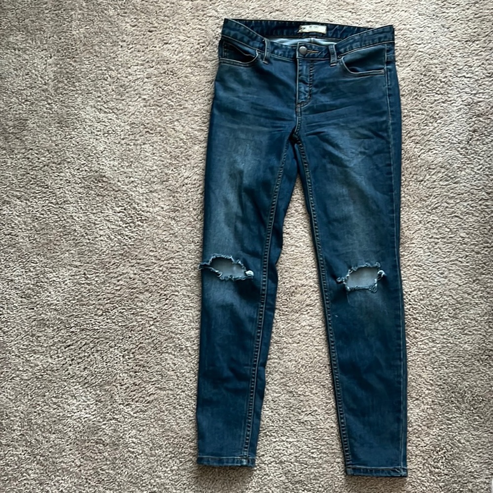 Free People Skinny Ripped Jeans - Size 27